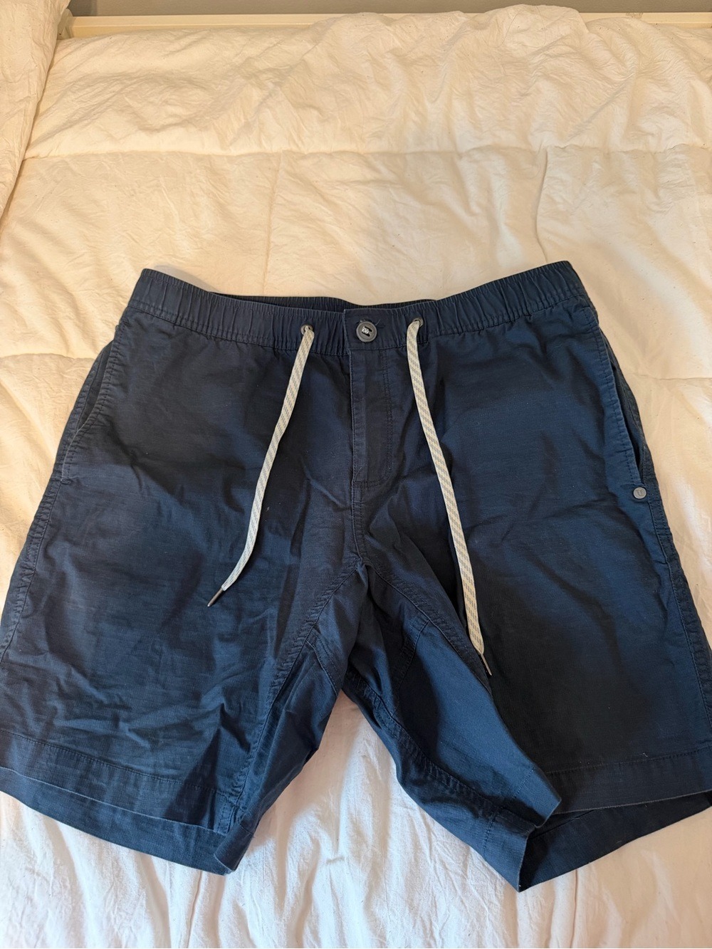 Vuori Banks Shorts Navy | Men’s Large